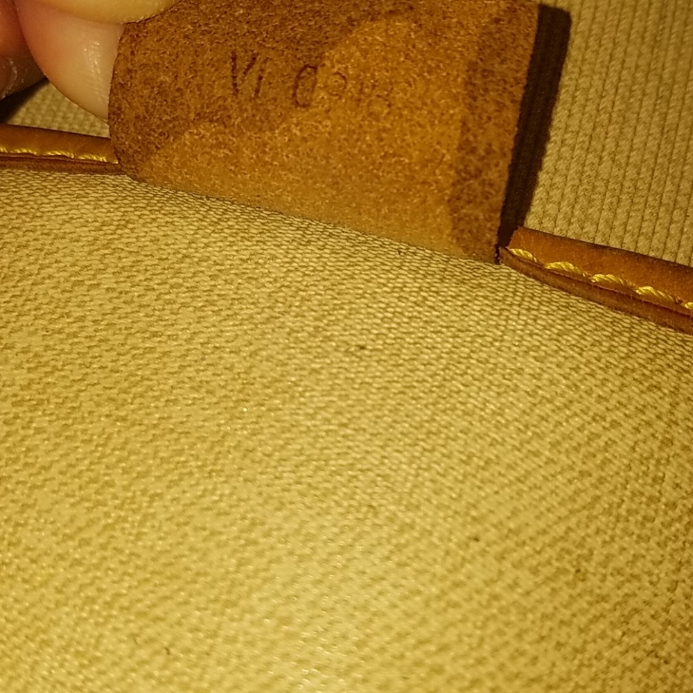 Lv excursion Monogram Bag - Picture 9 of 14